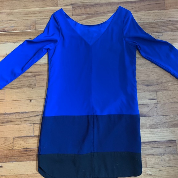 Express Color Block Dress - Picture 2 of 2